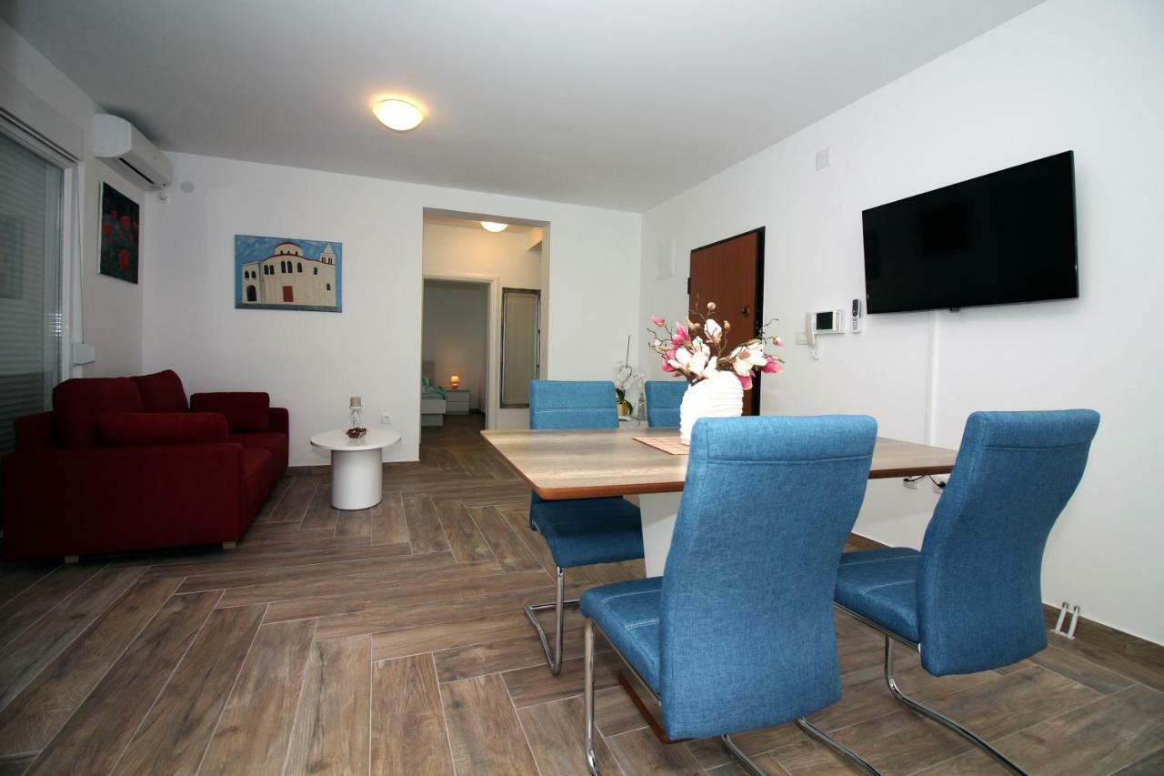 Apartments Lalea ザダル エクステリア 写真